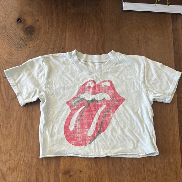 Treasure & Bond Gray and Red Short Sleeve Tee - Picture 1 of 4